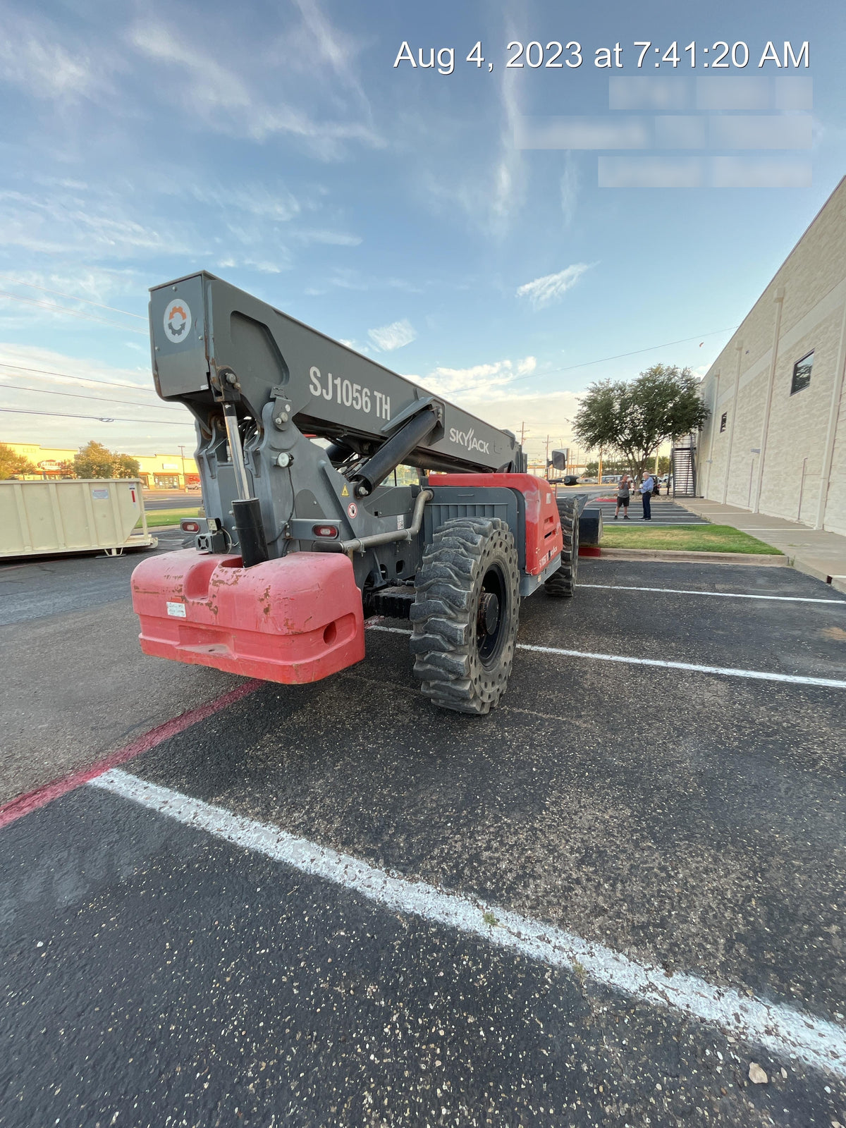 2019 ARROW MATERIAL HANDLING Dump Hopper