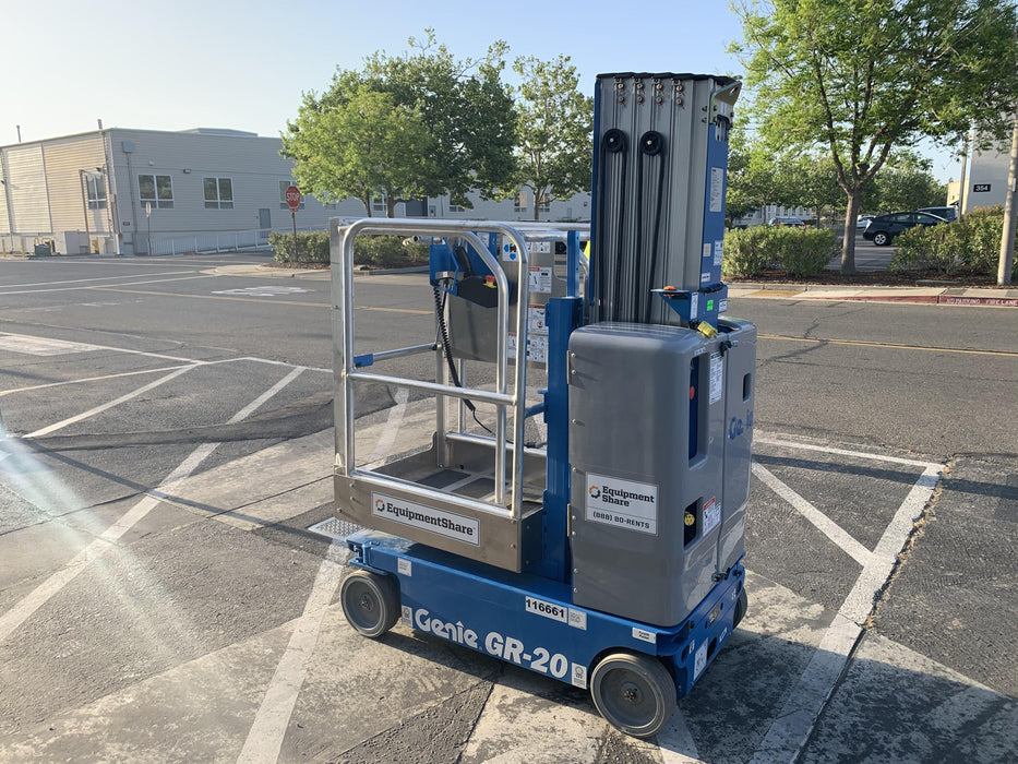 2020 GENIE GR-20