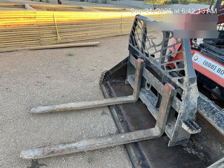 2020 PALADIN 48" Pallet Forks - Paladin