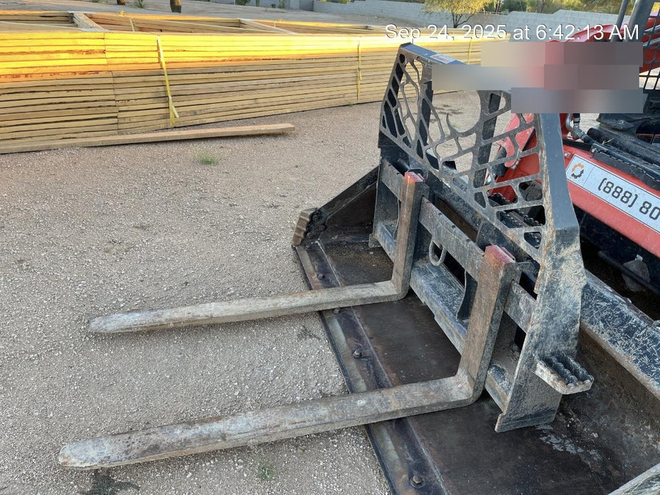 2020 PALADIN 48" Pallet Forks - Paladin