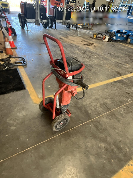 2023 HILTI TE 3000-AVR