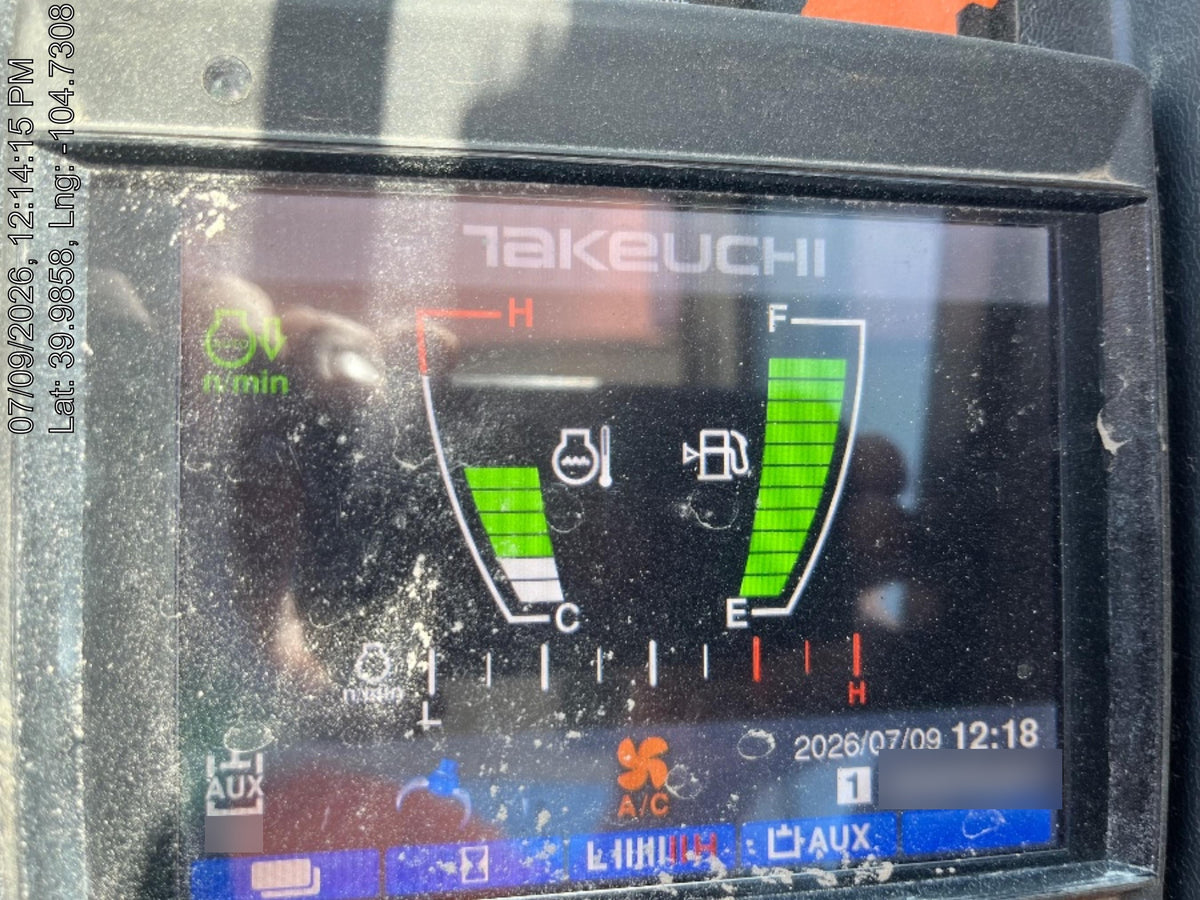 2022 TAKEUCHI TB250-2CR