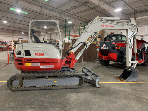 2019 Takeuchi TB260 Canopy, Standard Blade, Auxiliary hydraulics Manual QC, Hydraulic thumb, 12" ,18", 24" Bucket