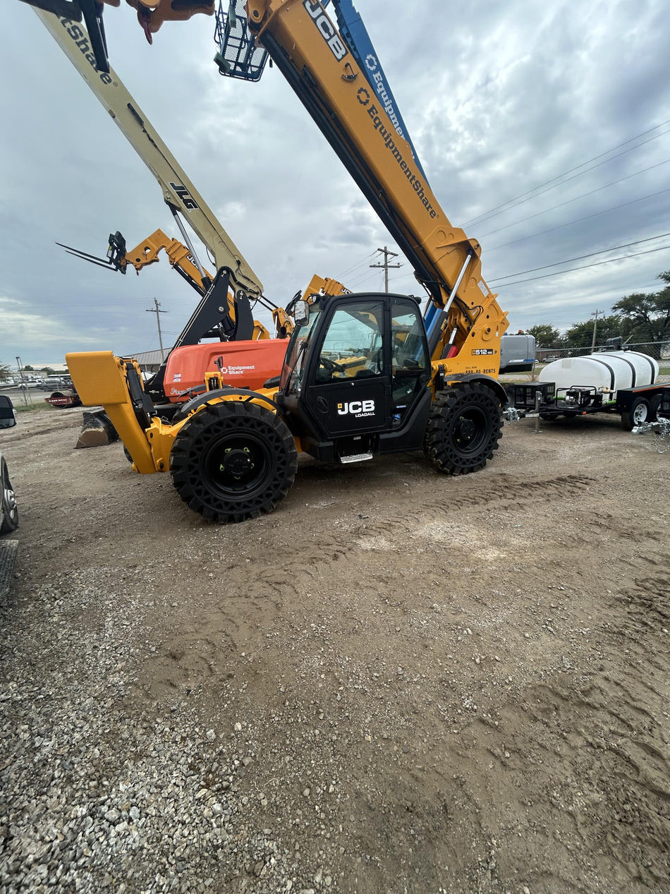 2026 JCB 512-56