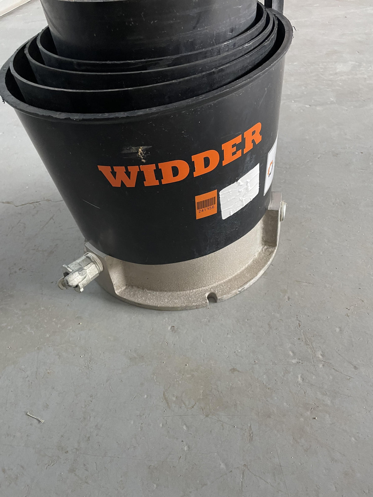 2022 WIDDER 20008