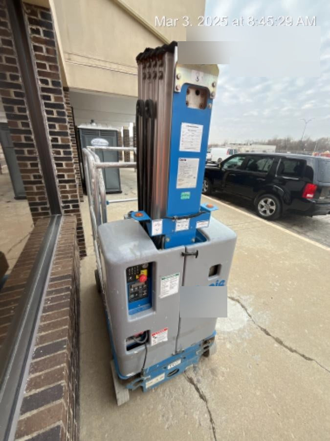 2019 GENIE GR-20