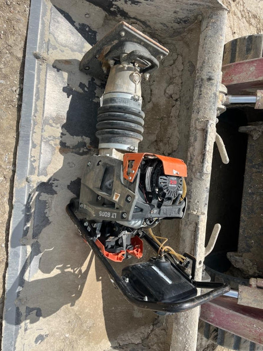 2024 HUSQVARNA LT6005