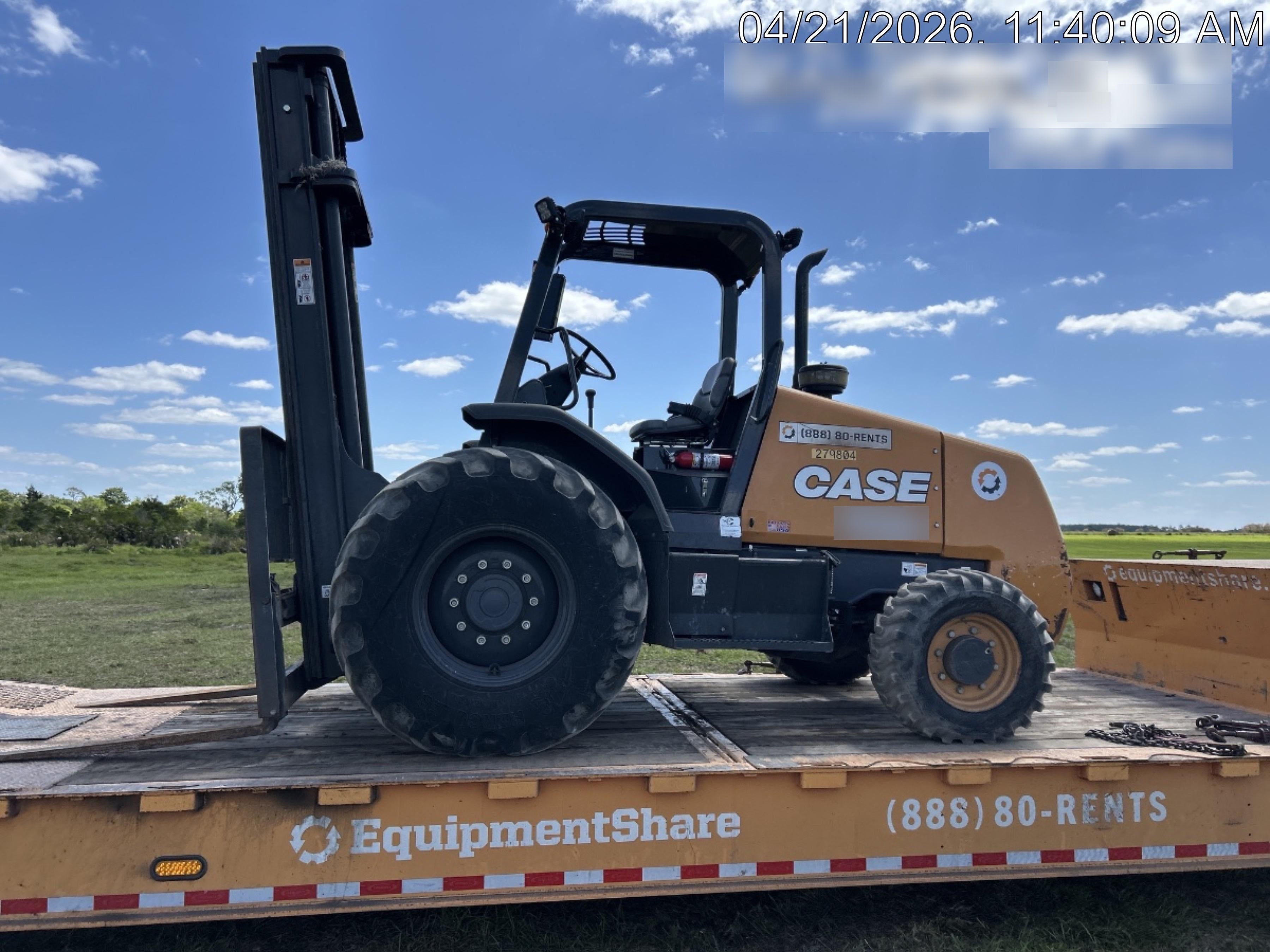 2023 CASE 588H
