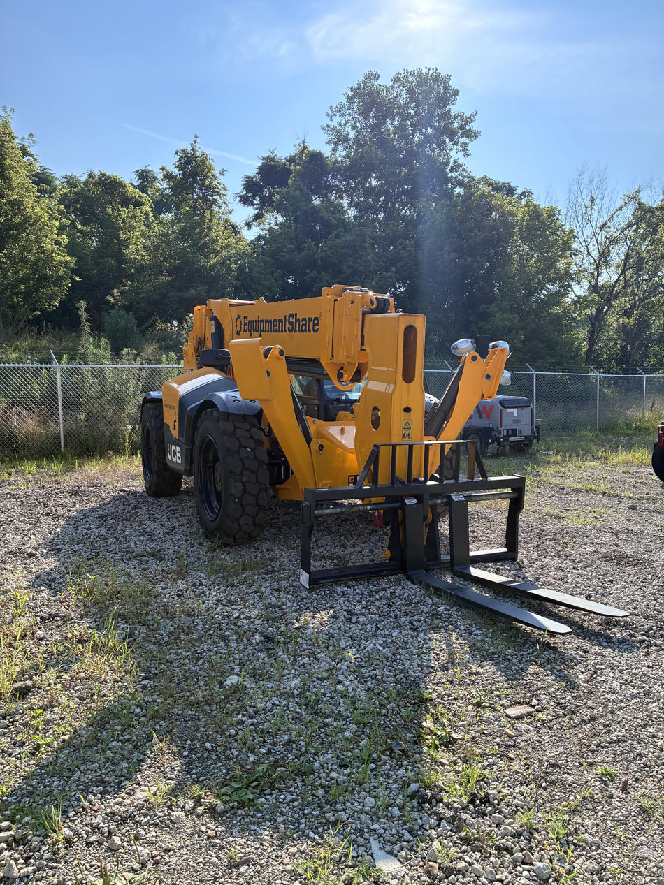 2026 JCB 512-56