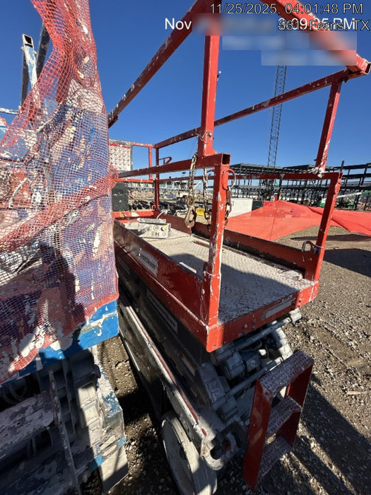 2015 Skyjack SJIII-3226 26' Scissor Lift