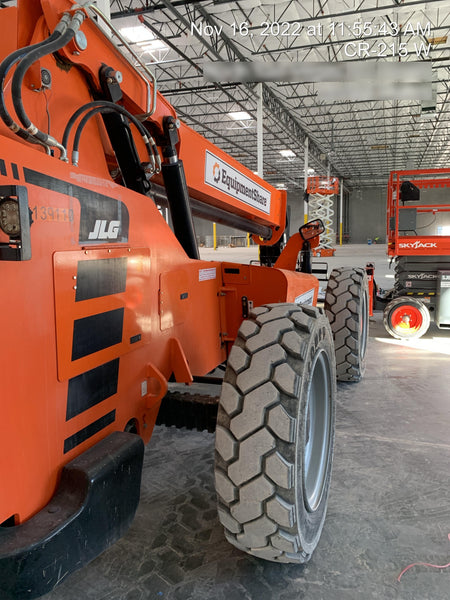 2021 JLG 6036