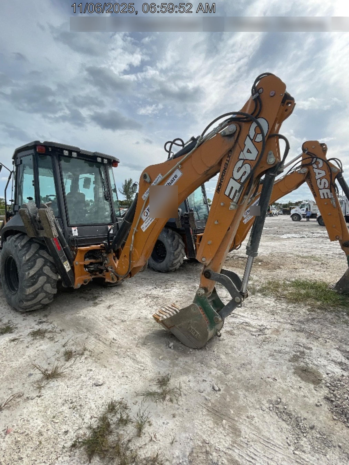 2023 CASE 580SV