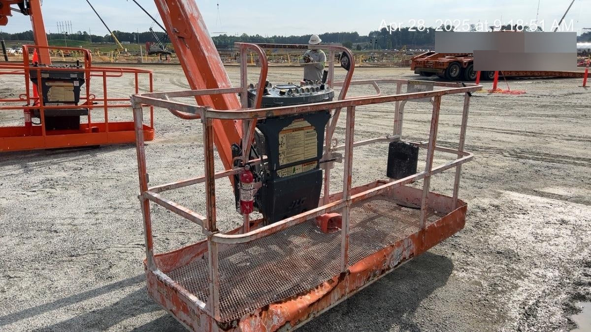 2019 JLG 1350SJP
