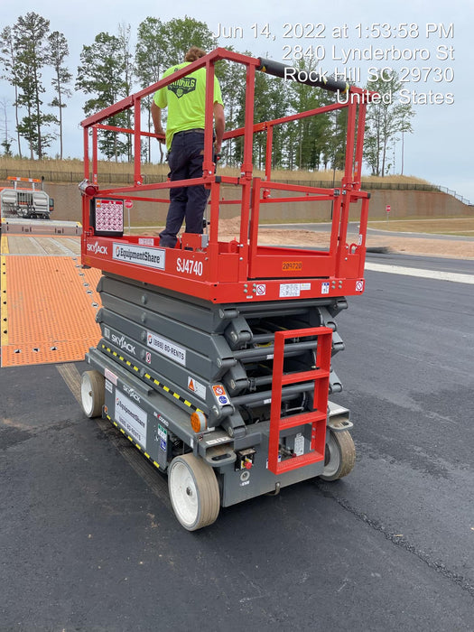 2022 SKYJACK SJ4740