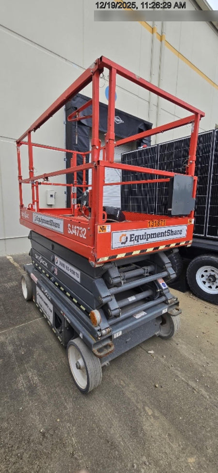 2021 SKYJACK SJ4732