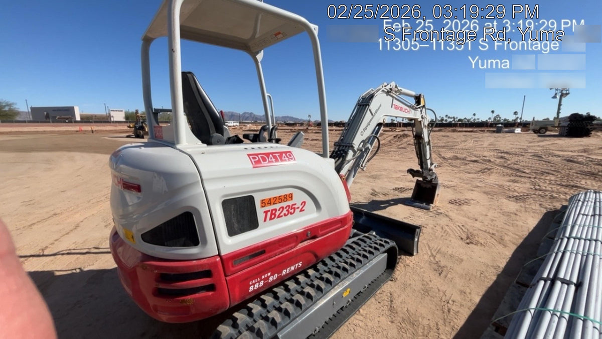 2025 TAKEUCHI TB235-2R