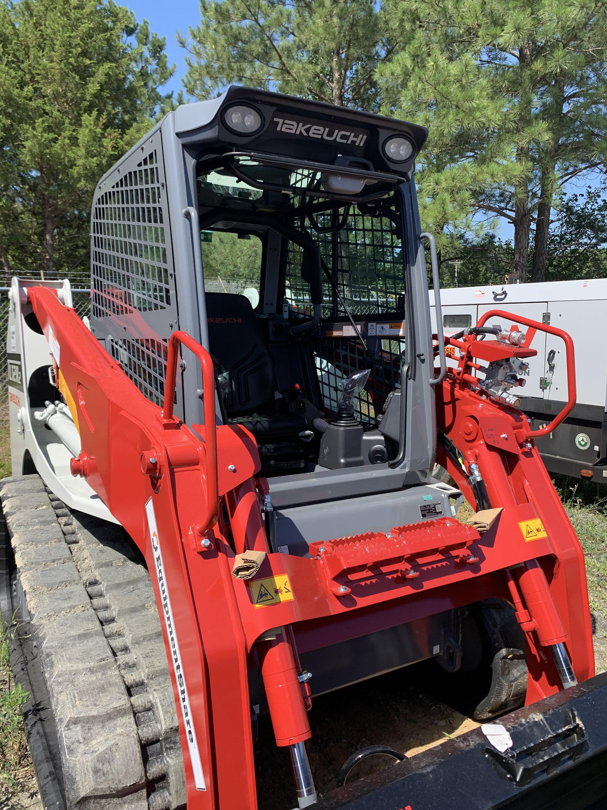2022 TAKEUCHI TL12R2-CR