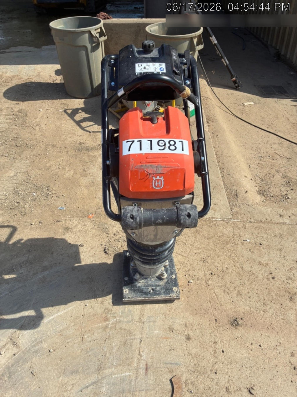 2026 HUSQVARNA LT6005