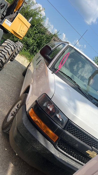 2023 CHEVROLET Express Van - Rental