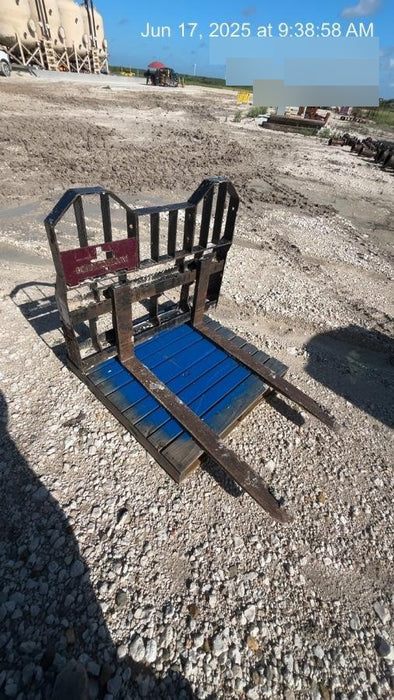 2024 VIRNIG 48" Pallet Forks - Virnig