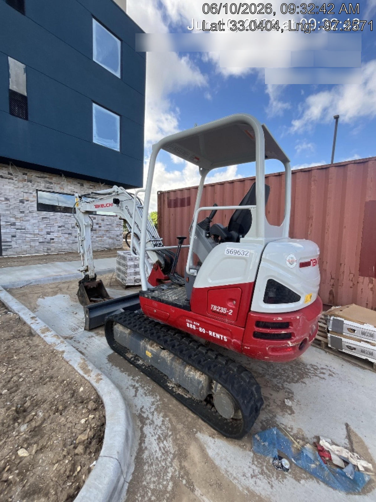 2025 TAKEUCHI TB235-2R