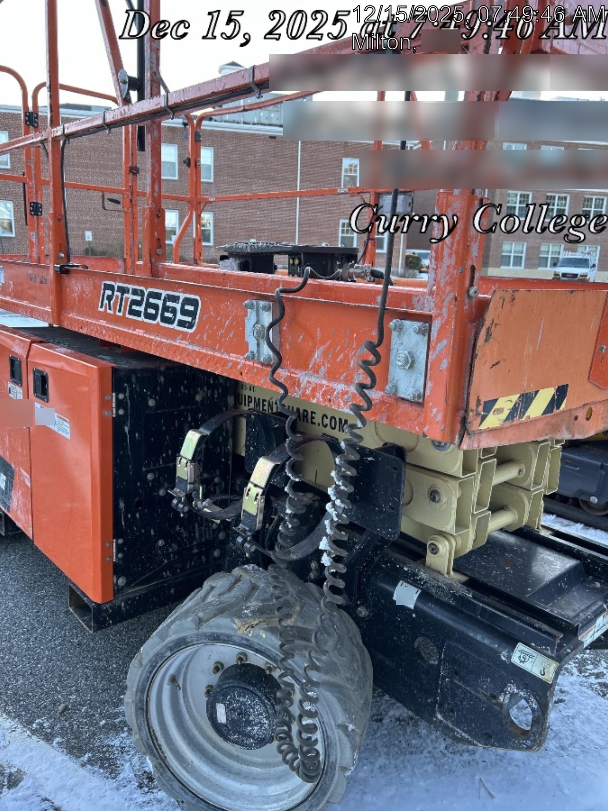 2022 JLG RT2669