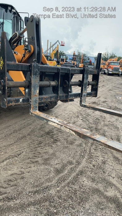 2022 PEMBERTON 72" Utility Forks