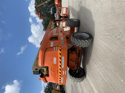 2020 JLG 660SJ