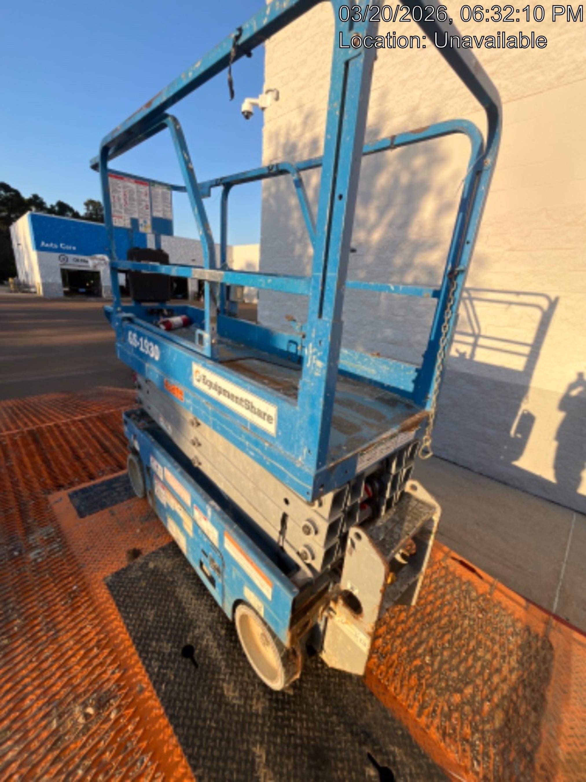 2019 Genie GS-1930 Fixed Rails with Chain Entry