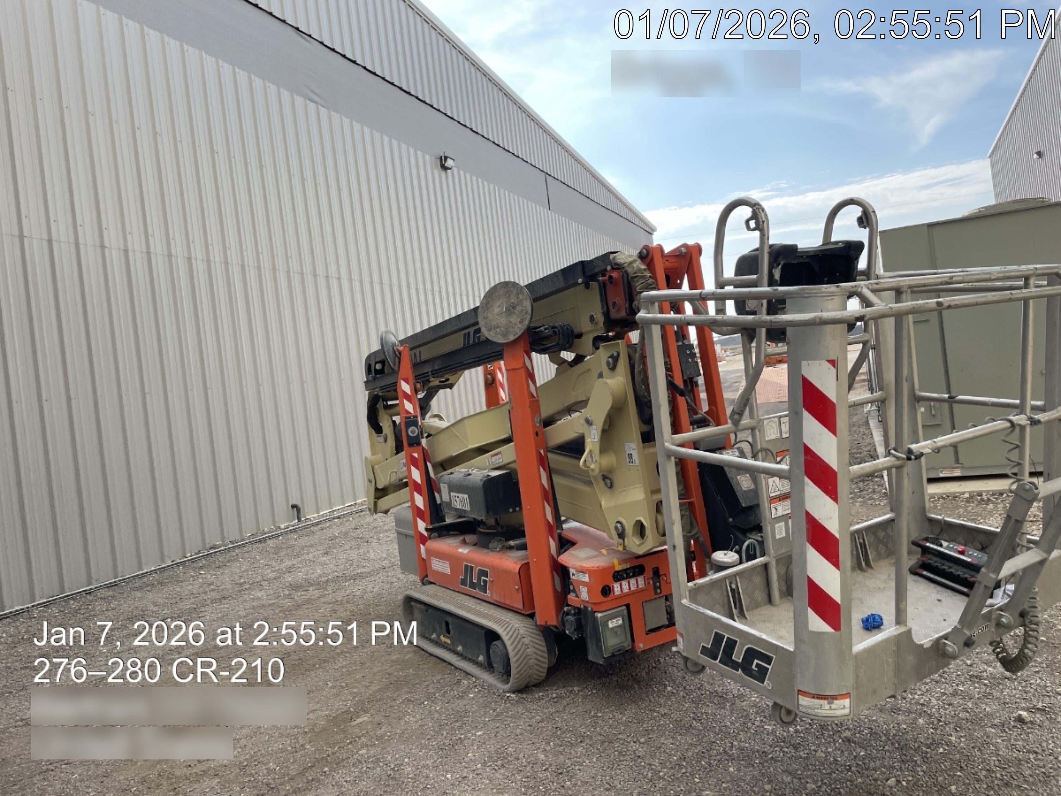 2021 JLG X600AJ
