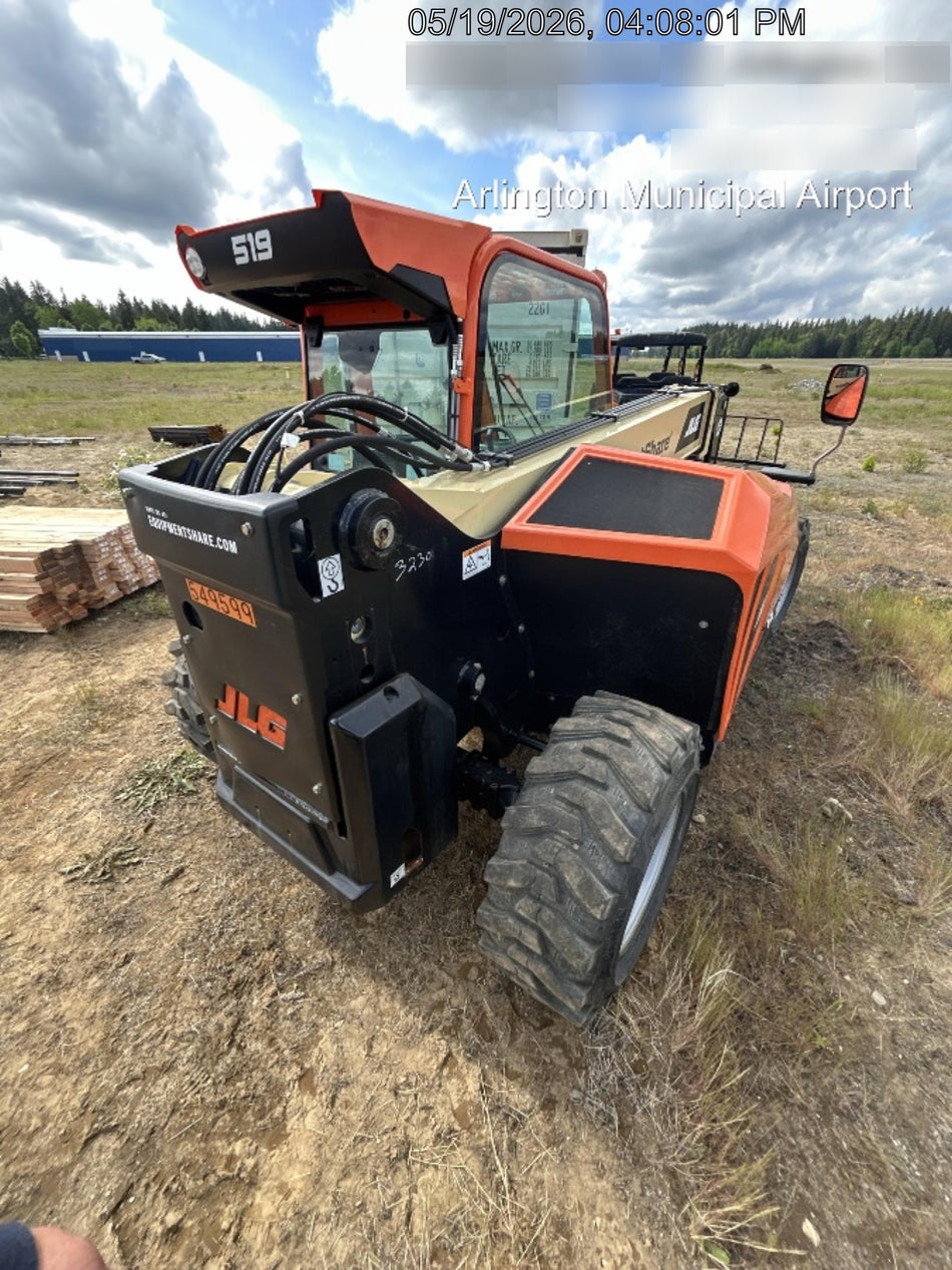 2025 JLG 519