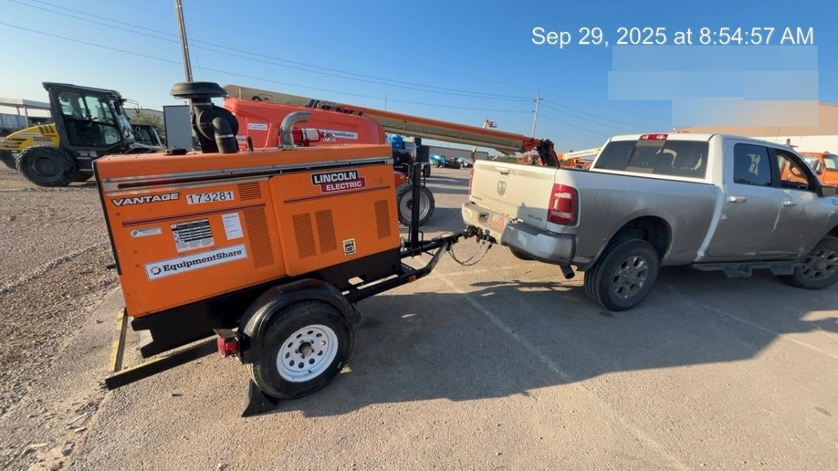 2021 Lincoln Electric Vantage 549X Ready Pak 3, ORANGE (includes trailer, cable rack, fender light kit)
