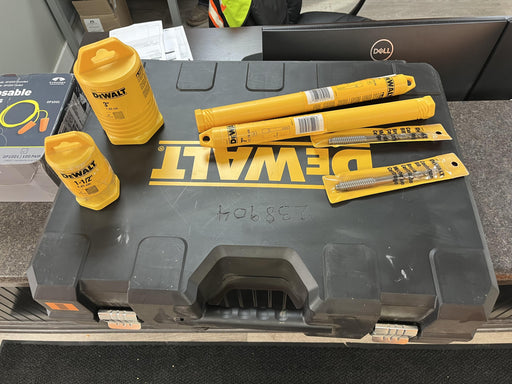 2021 DEWALT D25614K