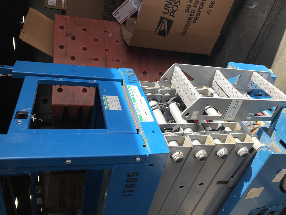 2018 Genie GS-3232 GS-3232 w/Folding rails, Half height swing gate