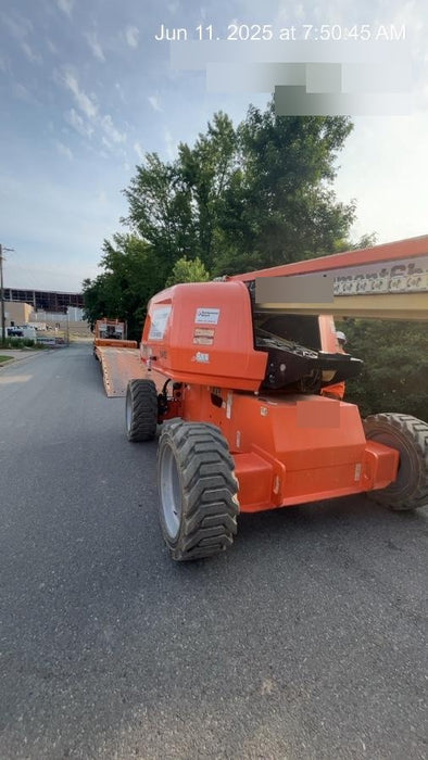 2019 JLG 660SJ