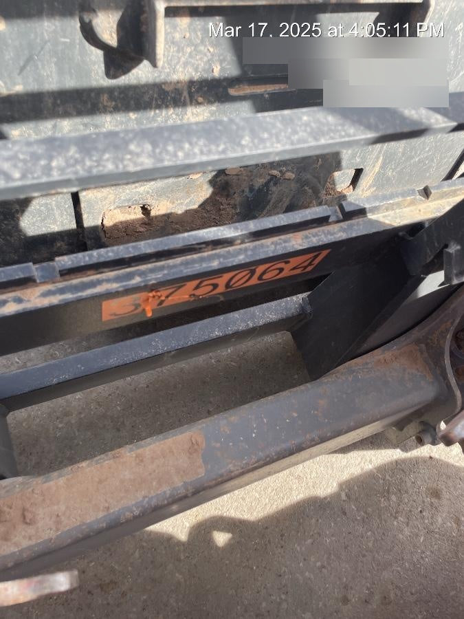 2023 ARROW MATERIAL HANDLING 72" Pallet Forks - Arrow