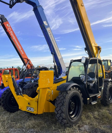 2024 JCB 512-56