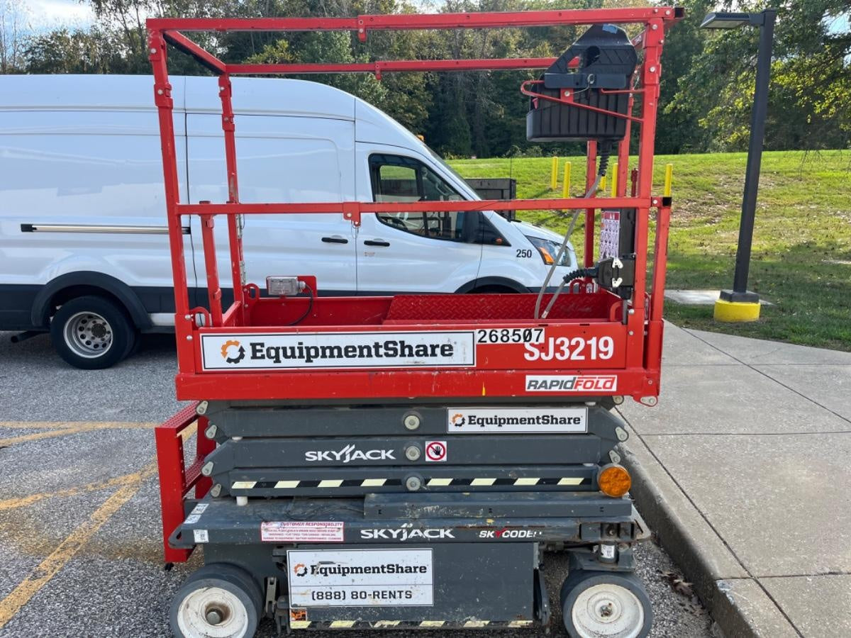 2023 SKYJACK SJ3219