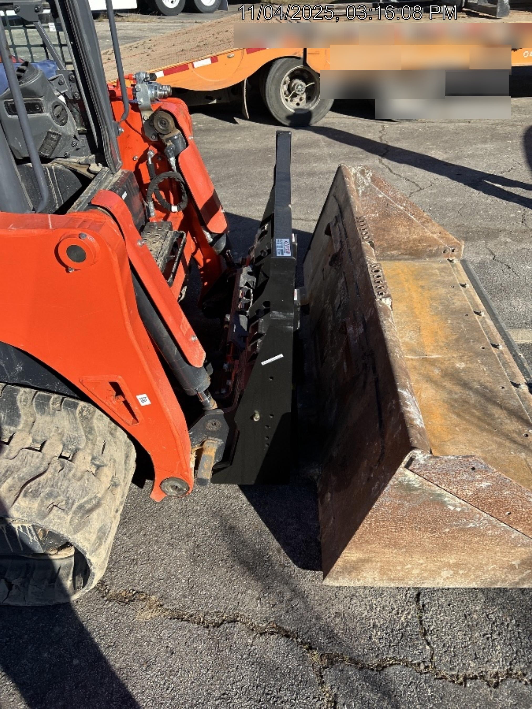 2025 ARROW MATERIAL HANDLING 48" Pallet Forks - Arrow