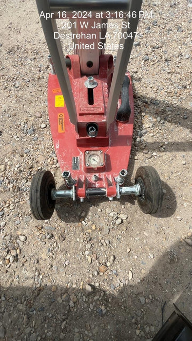 2023 HILTI DD250E