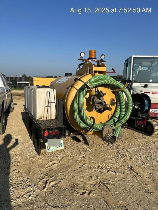 2023 Vac-Tron LP573XDT T4 Koehler Diesel Engine, 500 Gallon Debris Tank, x2 100 Gallon Water Tanks