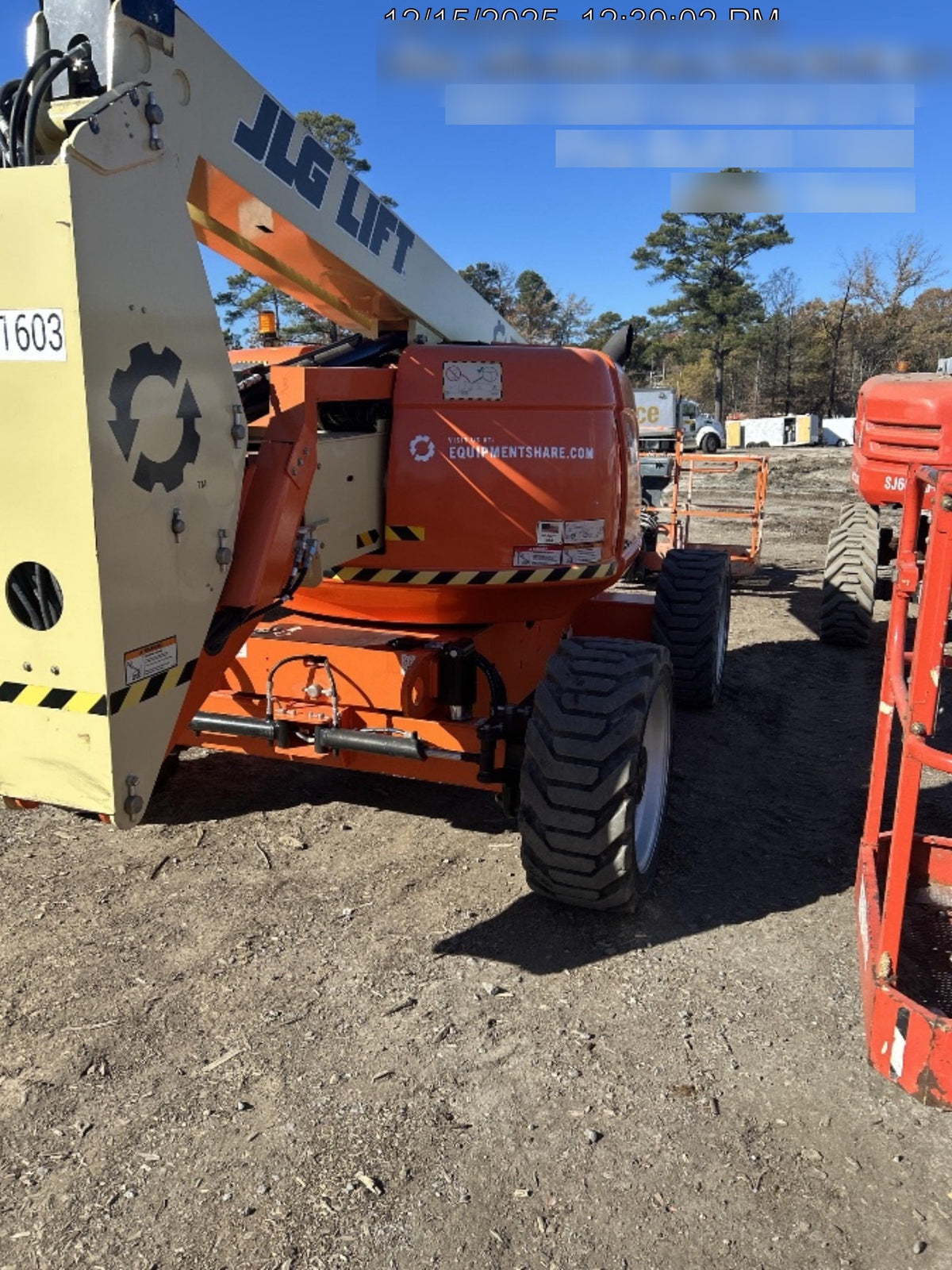 2022 JLG 600AJ
