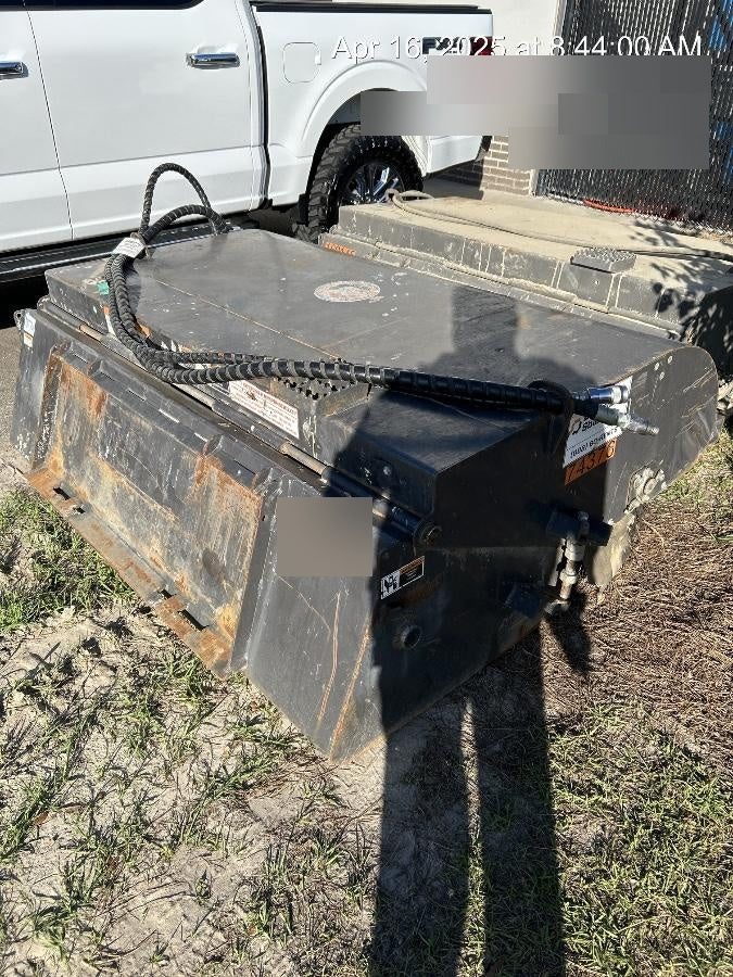 2020 PALADIN Sweepster SB72