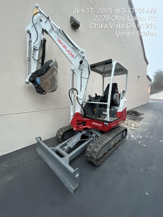 2025 TAKEUCHI TB235-2R