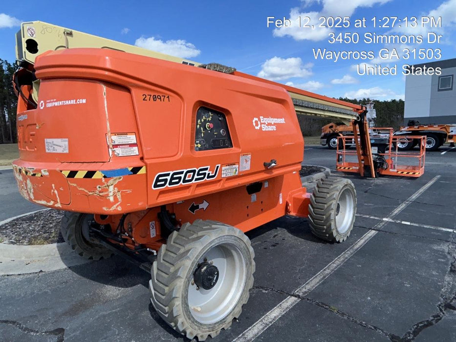 2022 JLG 660SJ