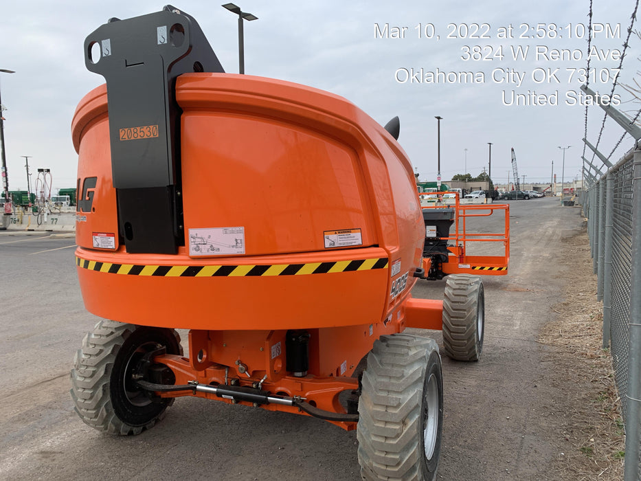 2022 JLG 400S