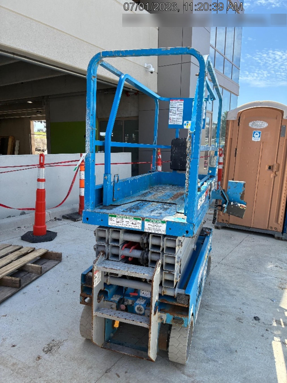 2019 Genie GS-1930 Fixed rails with chain Entry