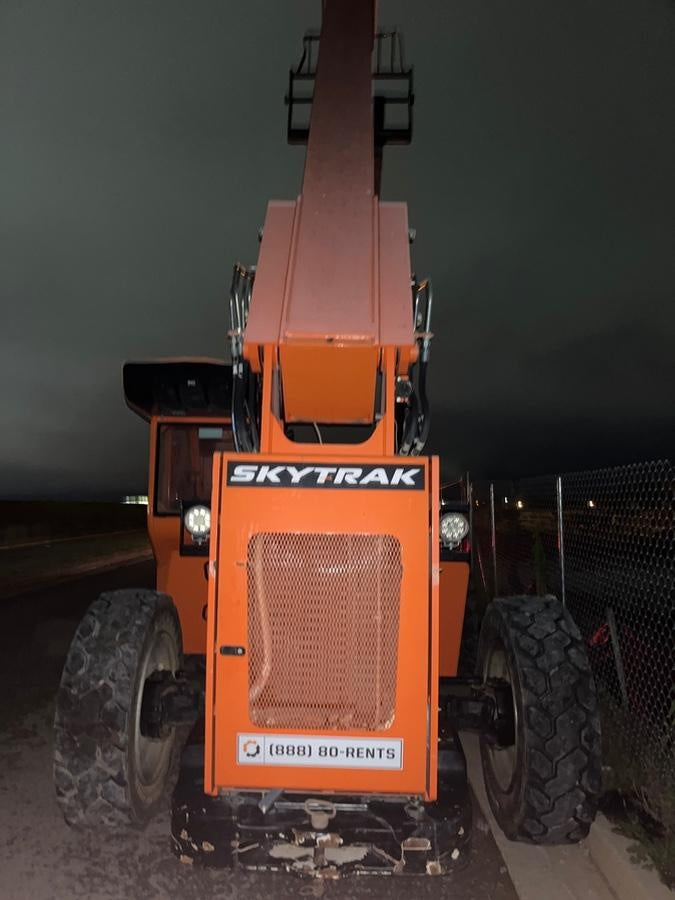 2021 SKYTRAK 6042