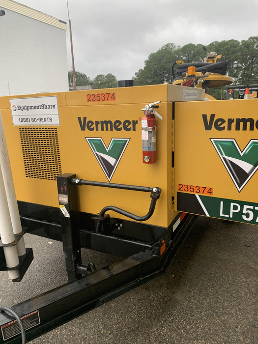 2022 Vac-Tron LP573XDT T4 Koehler Diesel Engine, 500 Gallon Debris Tank, x2 100 Gallon Water Tanks