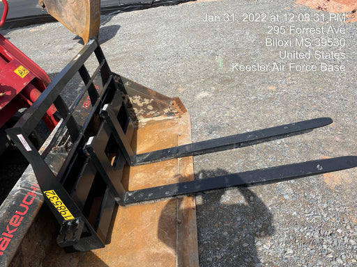 2021 ARROW MATERIAL HANDLING 60" Pallet Forks